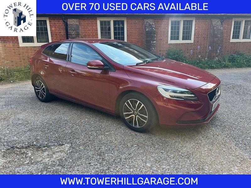 Volvo V40 2.0 D2 Momentum Nav Plus Hatchback 5dr Diesel Manual Euro 6 (s/s) (120 ps) - U10004097
