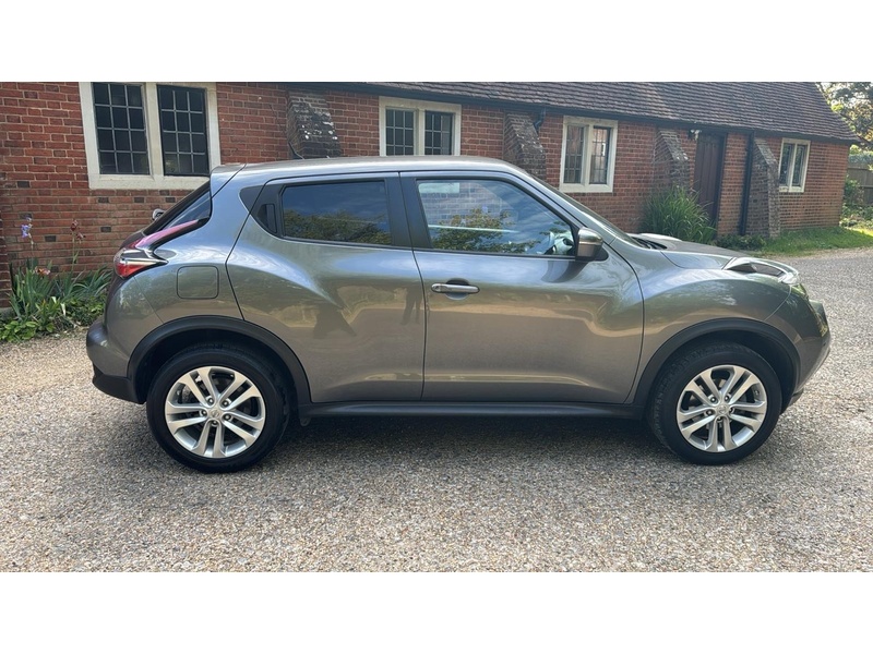 Nissan Juke 1.6 Acenta SUV 5dr Petrol XTRON Euro 6 (117 ps) - U10004098