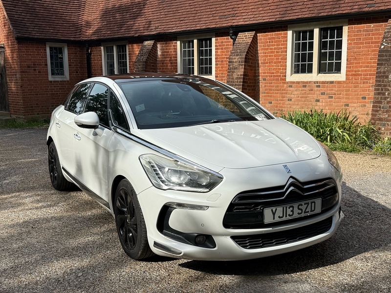 Citroen DS5 2.0 HDi DSport Hatchback 5dr Diesel Auto Euro 5 (160 ps) - U10004104