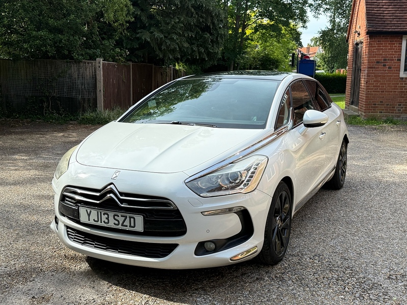 Citroen DS5 2.0 HDi DSport Hatchback 5dr Diesel Auto Euro 5 (160 ps) - U10004104