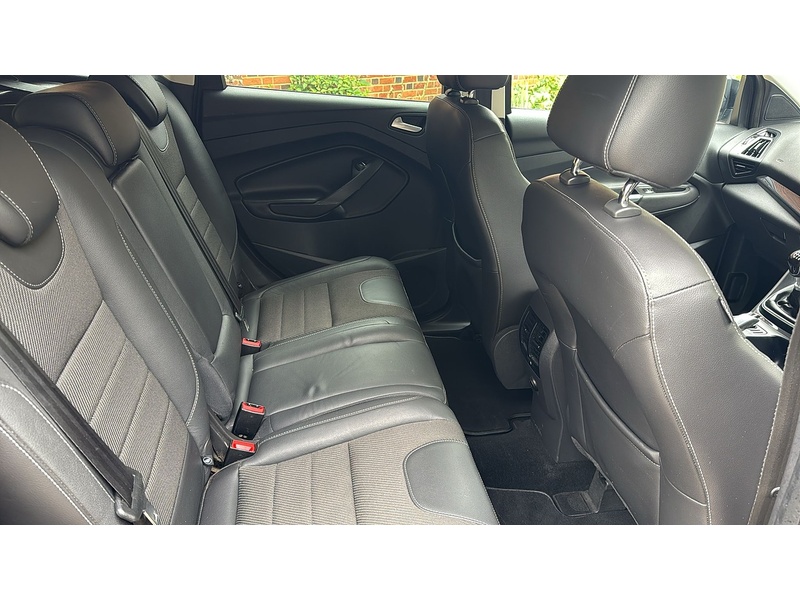 Ford Kuga 2.0 TDCi Titanium SUV 5dr Diesel Manual AWD Euro 6 (s/s) (180 ps) - U10004114