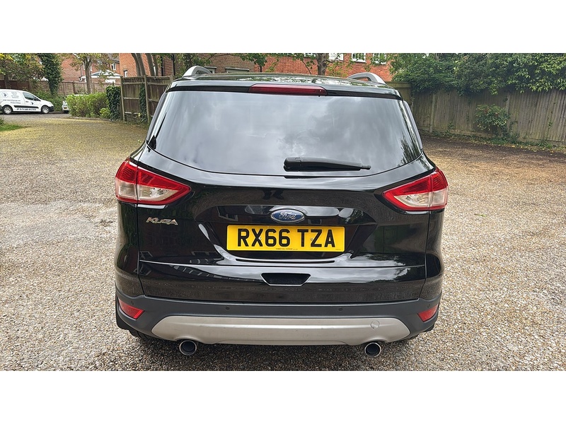 Ford Kuga 2.0 TDCi Titanium SUV 5dr Diesel Manual AWD Euro 6 (s/s) (180 ps) - U10004114