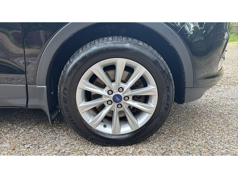 Ford Kuga 2.0 TDCi Titanium SUV 5dr Diesel Manual AWD Euro 6 (s/s) (180 ps) - U10004114