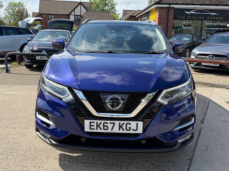 Nissan Qashqai 1.2 DIG-T Tekna SUV 5dr Petrol XTRON Euro 6 (s/s) (115 ps) - U10004118