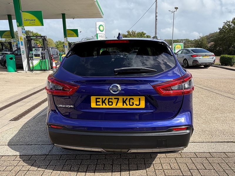 Nissan Qashqai 1.2 DIG-T Tekna SUV 5dr Petrol XTRON Euro 6 (s/s) (115 ps) - U10004118