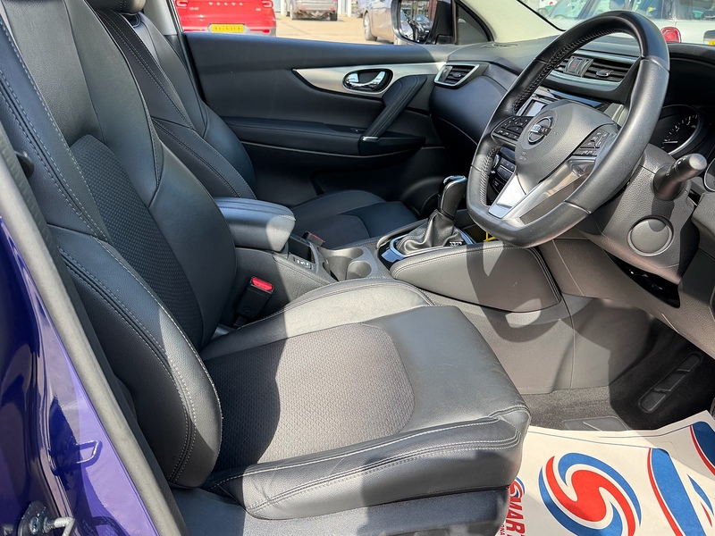Nissan Qashqai 1.2 DIG-T Tekna SUV 5dr Petrol XTRON Euro 6 (s/s) (115 ps) - U10004118