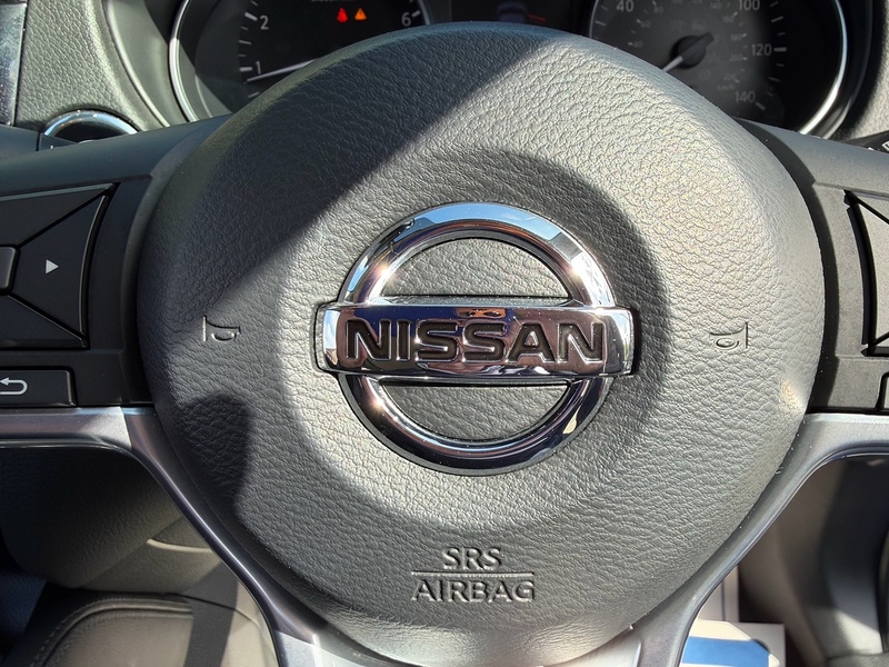Nissan Qashqai 1.2 DIG-T Tekna SUV 5dr Petrol XTRON Euro 6 (s/s) (115 ps) - U10004118