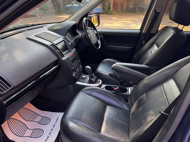 Land Rover Freelander 2 2.2 SD4 HSE SUV 5dr Diesel CommandShift 4WD Euro 5 (190 ps) - U10004119