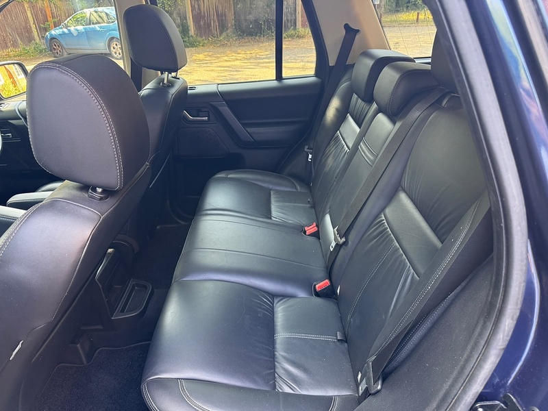 Land Rover Freelander 2 2.2 SD4 HSE SUV 5dr Diesel CommandShift 4WD Euro 5 (190 ps) - U10004119