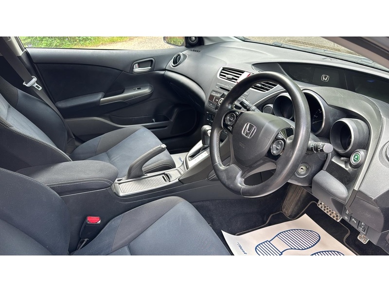Honda Civic 1.8 i-VTEC SE Plus Hatchback 5dr Petrol Auto Euro 5 (142 ps) - U10004124