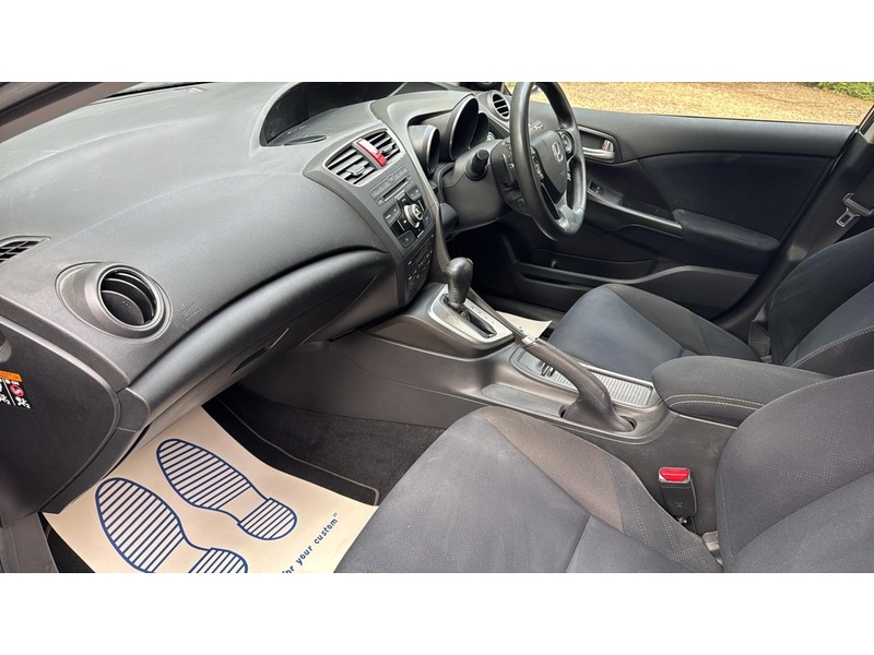 Honda Civic 1.8 i-VTEC SE Plus Hatchback 5dr Petrol Auto Euro 5 (142 ps) - U10004124