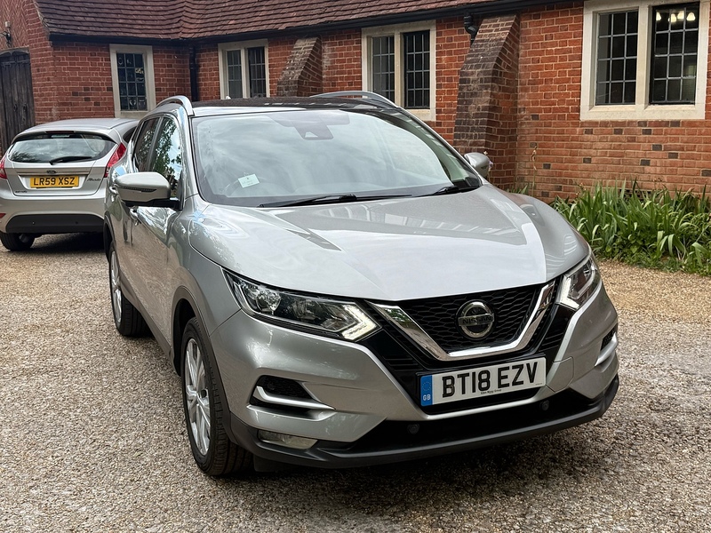 Nissan Qashqai 1.5 dCi N-Connecta SUV 5dr Diesel Manual Euro 6 (s/s) (110 ps) - U10004132
