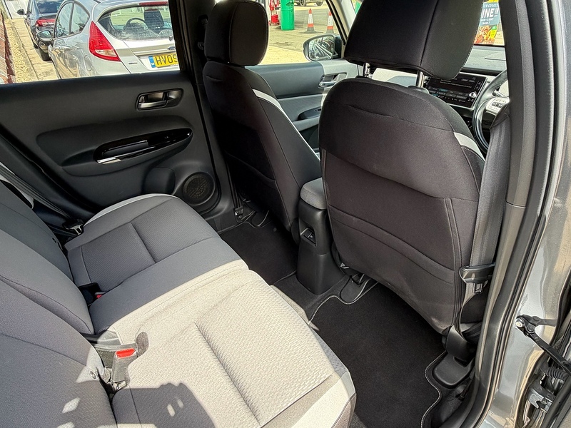Honda Jazz 1.5 h i-MMD Crosstar EX Hatchback 5dr Petrol Hybrid eCVT Euro 6 (s/s) (109 ps) - U10004137