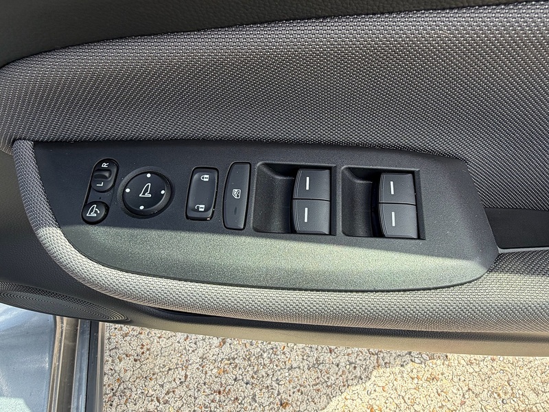 Honda Jazz 1.5 h i-MMD Crosstar EX Hatchback 5dr Petrol Hybrid eCVT Euro 6 (s/s) (109 ps) - U10004137