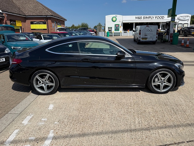 Mercedes-Benz C Class 2.1 C220d AMG Line Coupe 2dr Diesel G-Tronic+ Euro 6 (s/s) (170 ps) - U10004139
