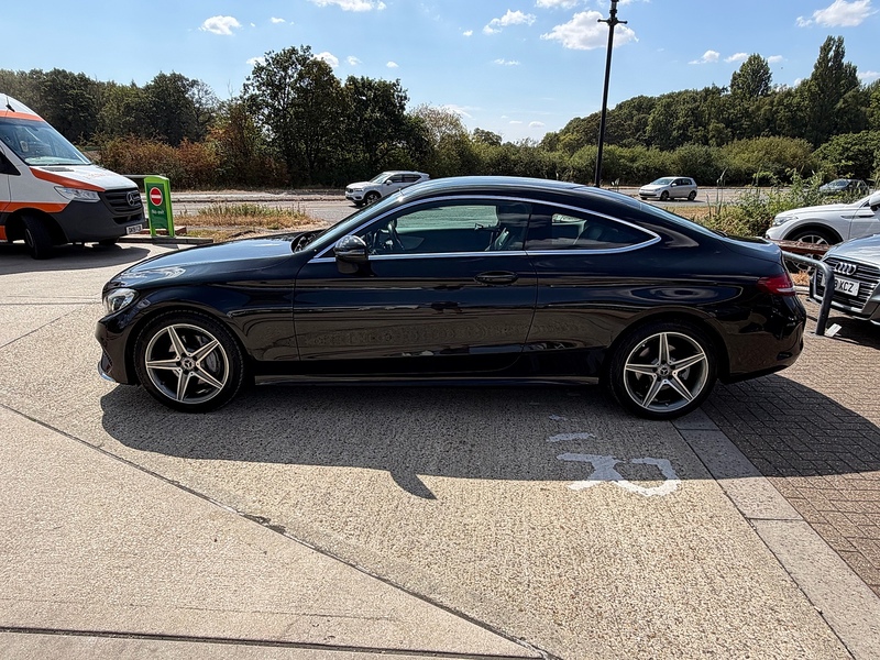 Mercedes-Benz C Class 2.1 C220d AMG Line Coupe 2dr Diesel G-Tronic+ Euro 6 (s/s) (170 ps) - U10004139