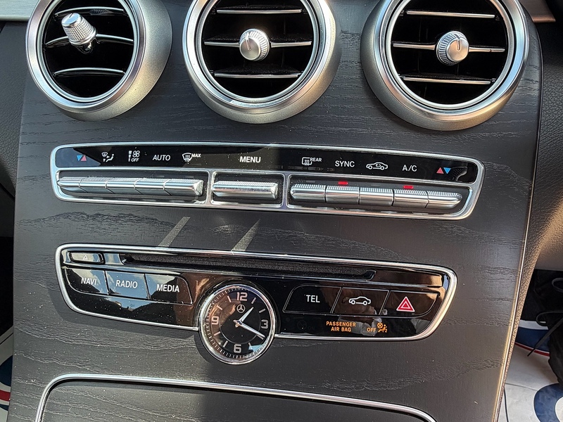 Mercedes-Benz C Class 2.1 C220d AMG Line Coupe 2dr Diesel G-Tronic+ Euro 6 (s/s) (170 ps) - U10004139