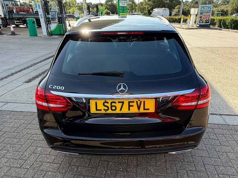 Mercedes-Benz C Class 2.0 C200 AMG Line (Premium) Estate 5dr Petrol G-Tronic+ Euro 6 (s/s) (184 ps) - U10004141