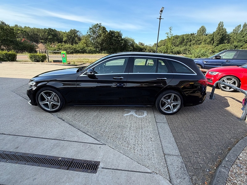Mercedes-Benz C Class 2.0 C200 AMG Line (Premium) Estate 5dr Petrol G-Tronic+ Euro 6 (s/s) (184 ps) - U10004141