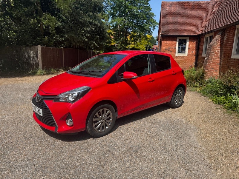 Toyota Yaris 1.33 Dual VVT-i Icon Hatchback 5dr Petrol Manual Euro 6 (99 ps) - U10004143