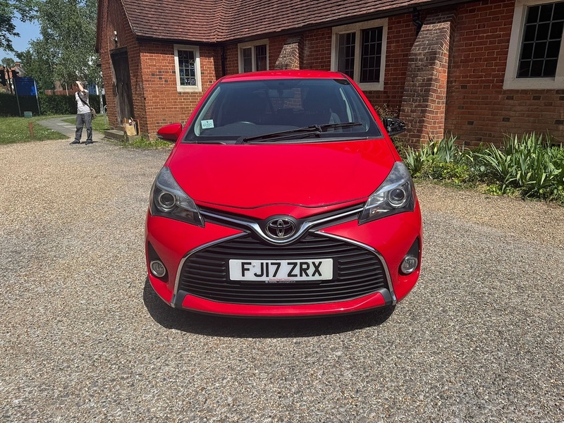 Toyota Yaris 1.33 Dual VVT-i Icon Hatchback 5dr Petrol Manual Euro 6 (99 ps) - U10004143