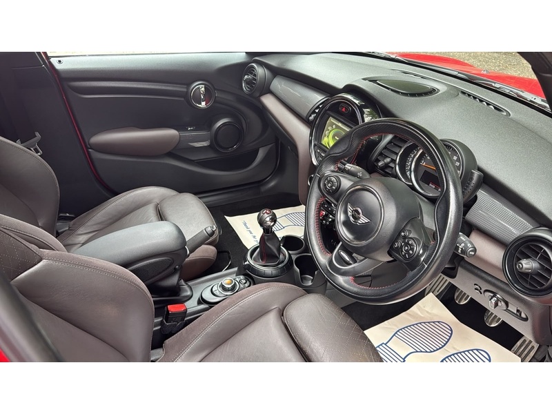 MINI Hatch 1.5 Cooper Hatchback 5dr Petrol Manual Euro 6 (s/s) (136 ps) - U10004147