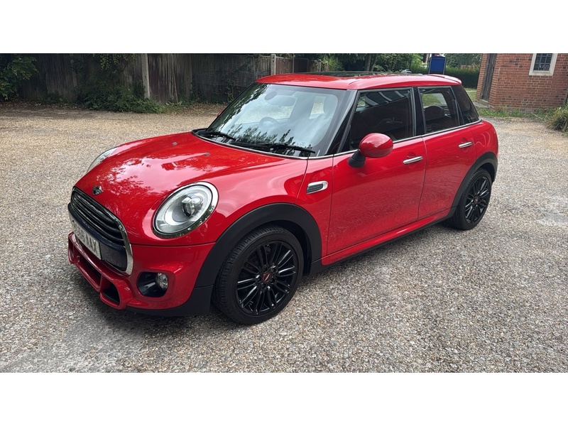 MINI Hatch 1.5 Cooper Hatchback 5dr Petrol Manual Euro 6 (s/s) (136 ps) - U10004147