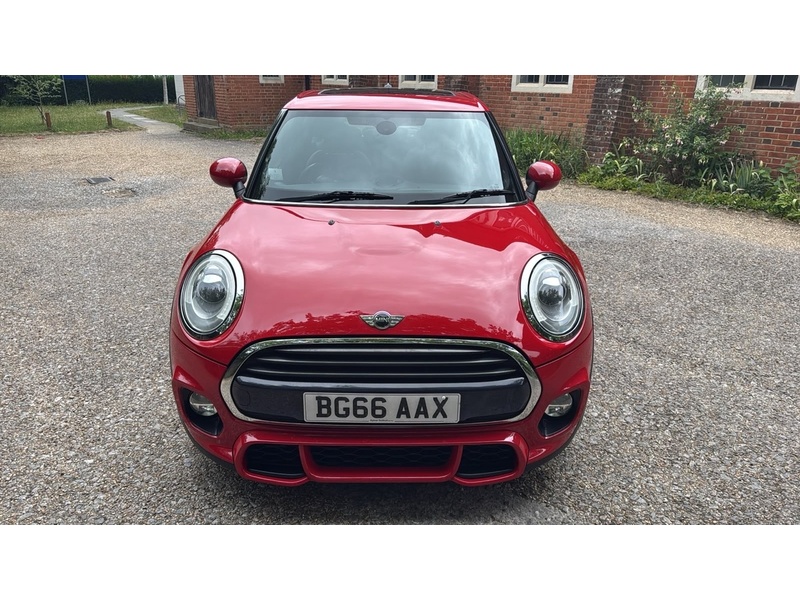 MINI Hatch 1.5 Cooper Hatchback 5dr Petrol Manual Euro 6 (s/s) (136 ps) - U10004147