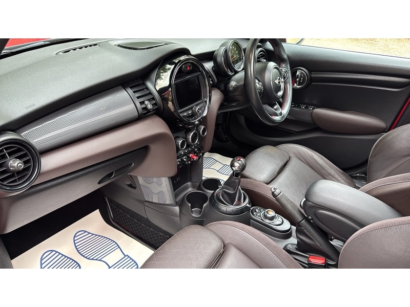 MINI Hatch 1.5 Cooper Hatchback 5dr Petrol Manual Euro 6 (s/s) (136 ps) - U10004147