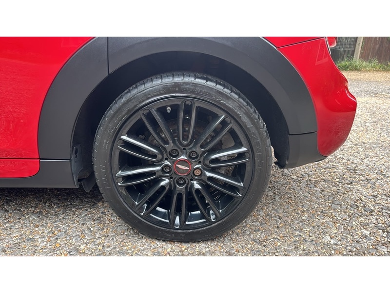 MINI Hatch 1.5 Cooper Hatchback 5dr Petrol Manual Euro 6 (s/s) (136 ps) - U10004147