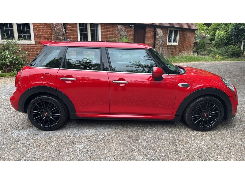 MINI Hatch 1.5 Cooper Hatchback 5dr Petrol Manual Euro 6 (s/s) (136 ps) - U10004147