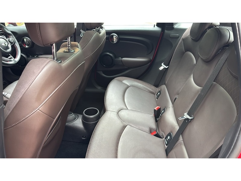 MINI Hatch 1.5 Cooper Hatchback 5dr Petrol Manual Euro 6 (s/s) (136 ps) - U10004147