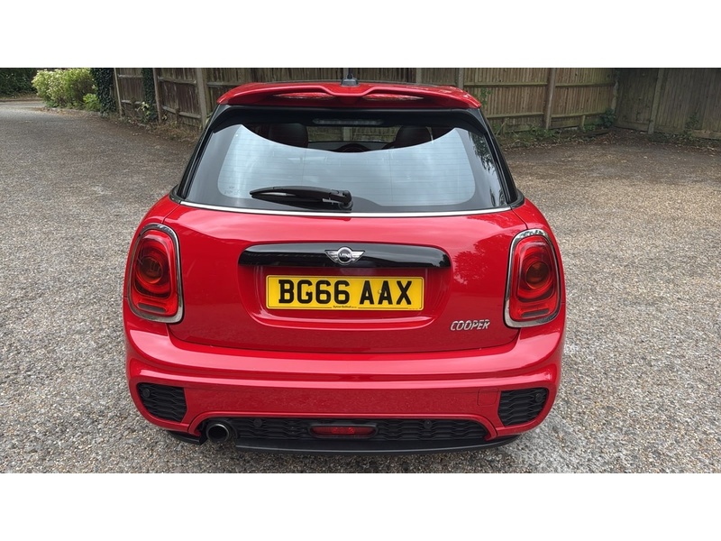 MINI Hatch 1.5 Cooper Hatchback 5dr Petrol Manual Euro 6 (s/s) (136 ps) - U10004147