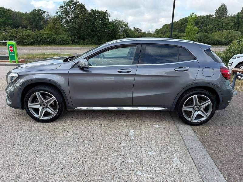 Mercedes-Benz GLA 2.1 GLA220d AMG Line (Premium Plus) SUV 5dr Diesel 7G-DCT 4MATIC Euro 6 (s/s) (177 ps) - U10004167