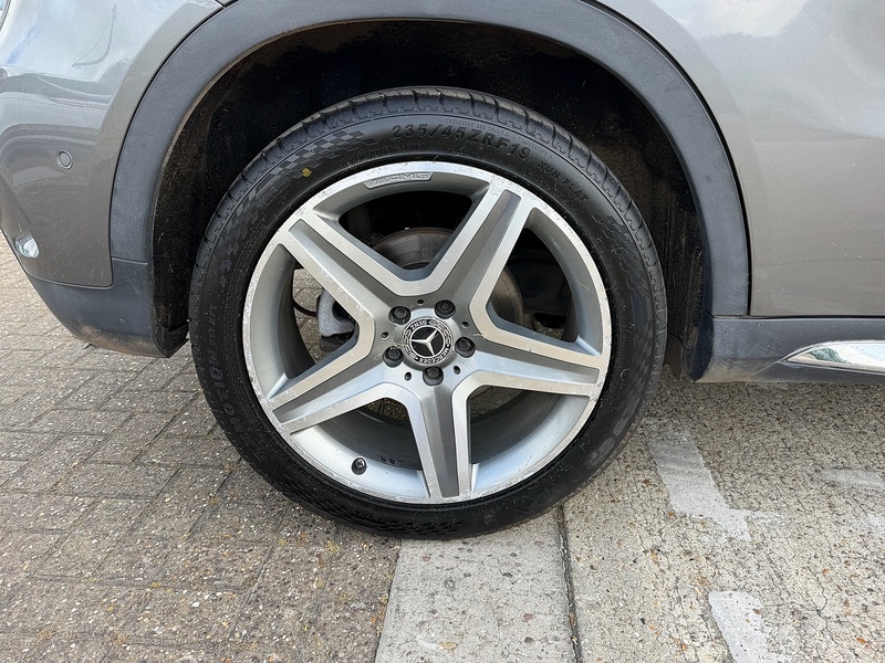 Mercedes-Benz GLA 2.1 GLA220d AMG Line (Premium Plus) SUV 5dr Diesel 7G-DCT 4MATIC Euro 6 (s/s) (177 ps) - U10004167