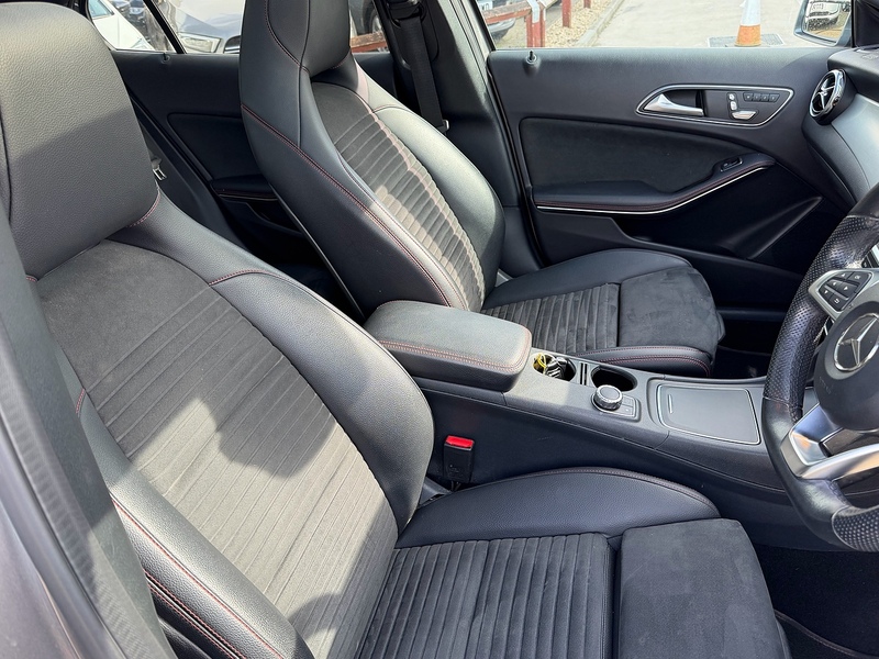 Mercedes-Benz GLA 2.1 GLA220d AMG Line (Premium Plus) SUV 5dr Diesel 7G-DCT 4MATIC Euro 6 (s/s) (177 ps) - U10004167