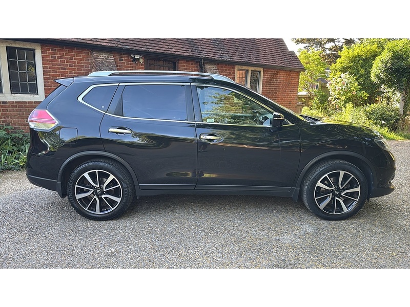 Nissan X-Trail 1.6 dCi Tekna SUV 5dr Diesel XTRON Euro 6 (s/s) (130 ps) - U10004168