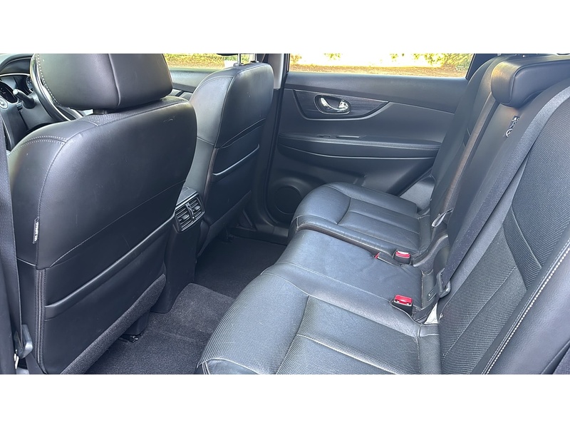 Nissan X-Trail 1.6 dCi Tekna SUV 5dr Diesel XTRON Euro 6 (s/s) (130 ps) - U10004168