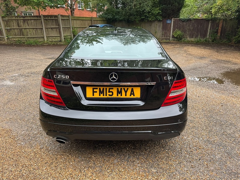 Mercedes-Benz C Class 2.1 C250 CDI AMG Sport Edition Coupe 2dr Diesel G-Tronic+ Euro 5 (s/s) (204 ps) - U10004179