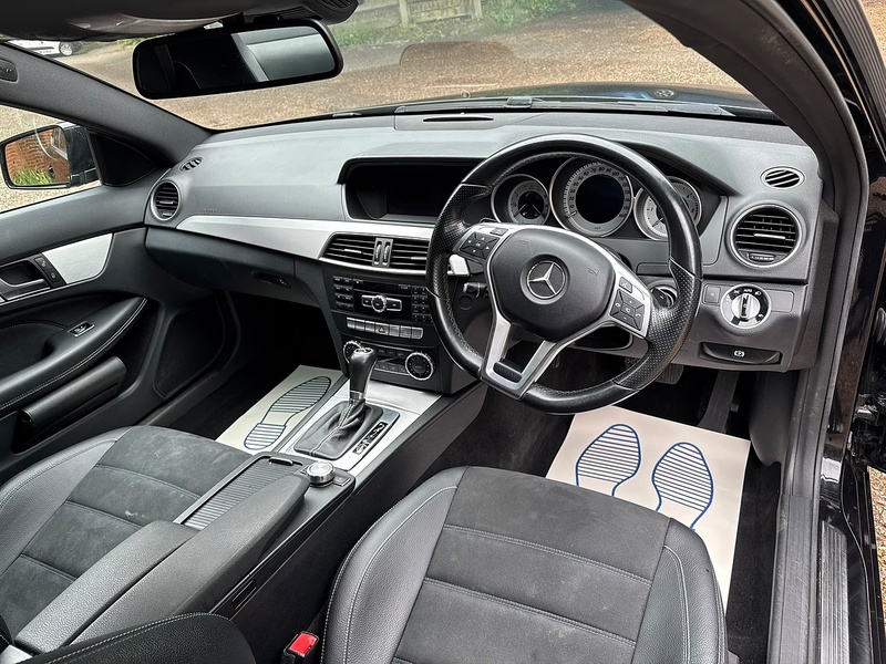 Mercedes-Benz C Class 2.1 C250 CDI AMG Sport Edition Coupe 2dr Diesel G-Tronic+ Euro 5 (s/s) (204 ps) - U10004179