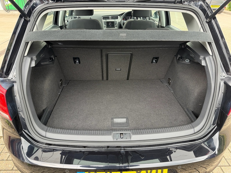 Volkswagen Golf 1.4 TSI BlueMotion Tech Match Edition Hatchback 5dr Petrol DSG Euro 6 (s/s) (125 ps) - U10004180