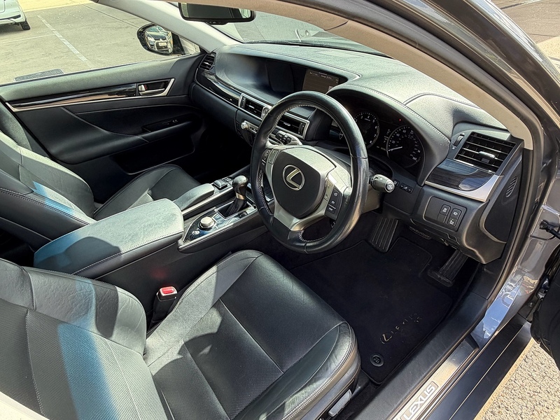 Lexus GS 2.5 250 V6 Luxury Saloon 4dr Petrol Auto Euro 5 (208 ps) - U10004181