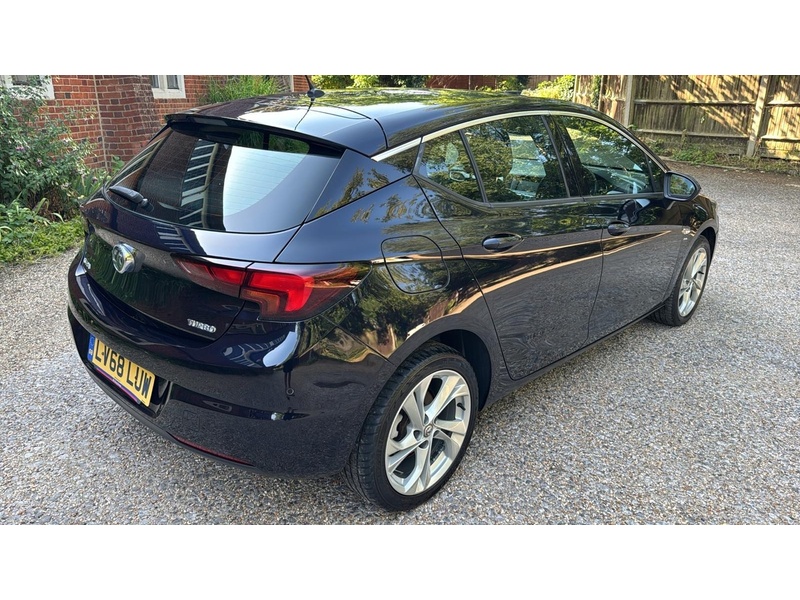 Vauxhall Astra 1.4i Turbo SRi Auto Euro 6 (s/s) 5dr - U10004184
