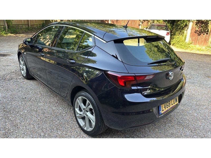 Vauxhall Astra 1.4i Turbo SRi Auto Euro 6 (s/s) 5dr - U10004184