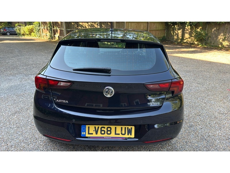 Vauxhall Astra 1.4i Turbo SRi Auto Euro 6 (s/s) 5dr - U10004184