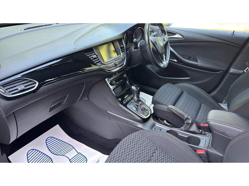 Vauxhall Astra 1.4i Turbo SRi Auto Euro 6 (s/s) 5dr - U10004184