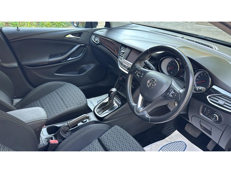 Vauxhall Astra 1.4i Turbo SRi Auto Euro 6 (s/s) 5dr - U10004184