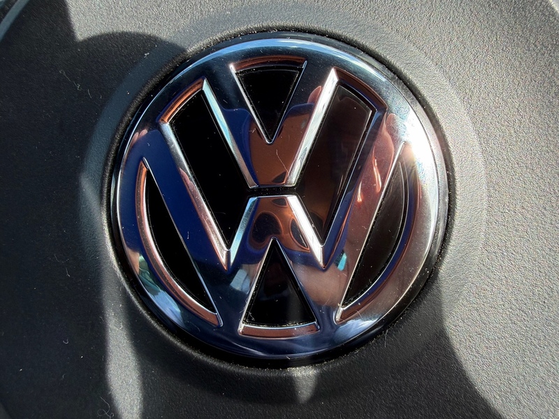 Volkswagen Golf 2.0 TSI BlueMotion Tech R Hatchback 5dr Petrol Manual 4Motion Euro 6 (s/s) (300 ps) - U10004188