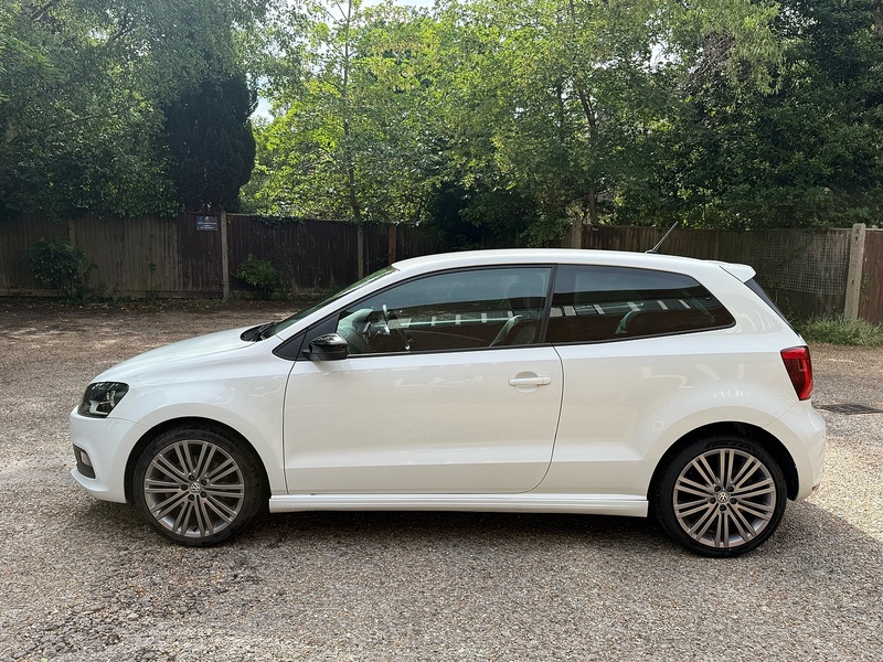 Volkswagen Polo 1.4 TSI BlueMotion Tech ACT BlueGT Hatchback 3dr Petrol DSG Euro 6 (s/s) (150 ps) - U10004190
