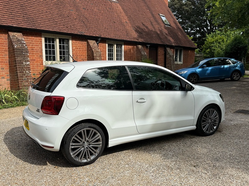 Volkswagen Polo 1.4 TSI BlueMotion Tech ACT BlueGT Hatchback 3dr Petrol DSG Euro 6 (s/s) (150 ps) - U10004190